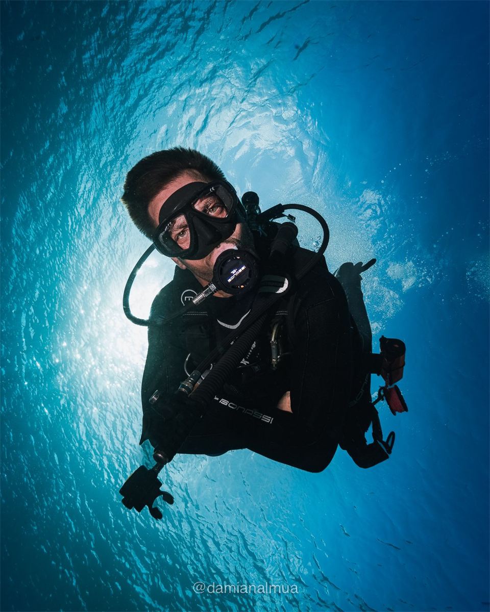 Francisco Delgado, instructor PADI en Cozumel